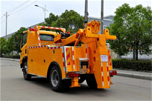 溪翁庄高速路拖车费